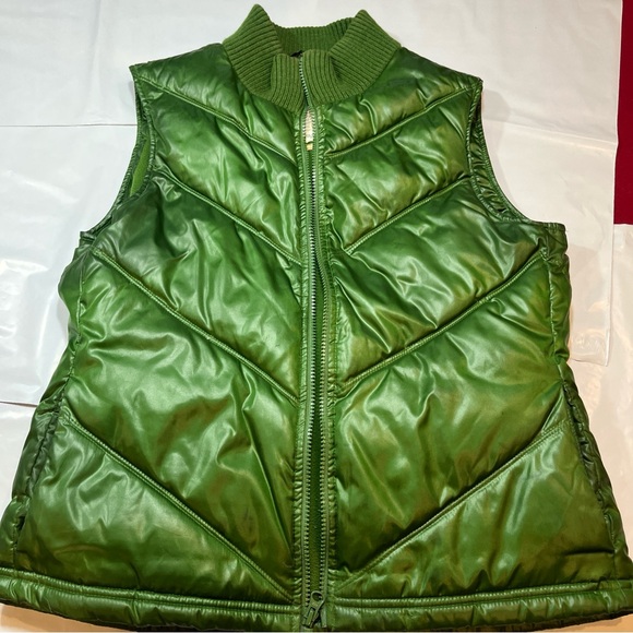 Old Navy GREEN Puffer Vest Full Zip Pockets Sleeveless Jacket RIBBED BAND NECK M - Picture 10 of 14